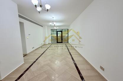 Apartment - 2 Bedrooms - 3 Bathrooms for rent in Sheikh Zayed Road - Dubai