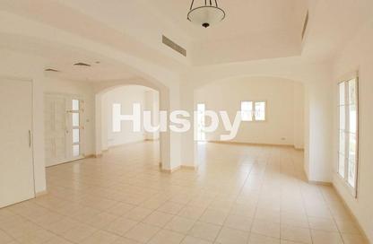 Villa - 3 Bedrooms - 3 Bathrooms for rent in Meadows 1 - Meadows - Dubai