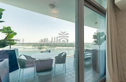 Apartment - 1 Bedroom - 1 Bathroom for sale in Azure Residences - Palm Jumeirah - Dubai
