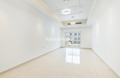 Apartment - 1 Bedroom - 2 Bathrooms for rent in Vincitore Palacio - Arjan - Dubai