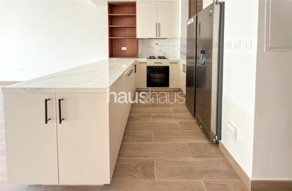 Apartment - 2 Bedrooms - 2 Bathrooms for rent in The Hamilton - Town Square - Dubai