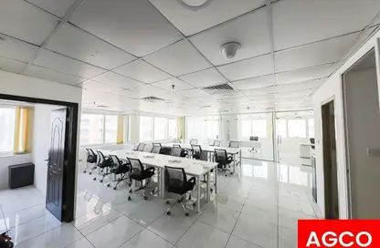 Office Space - Studio - 2 Bathrooms for rent in One Lake Plaza - JLT Cluster T - Jumeirah Lake Towers - Dubai
