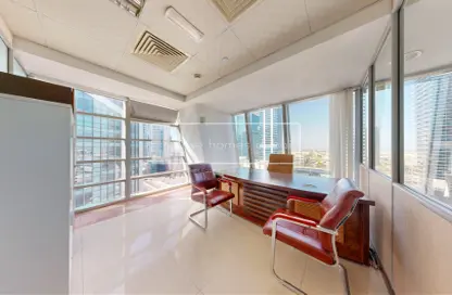 مكتب - استوديو - 1 حمام للايجار في القمة - الخليج التجاري - دبي