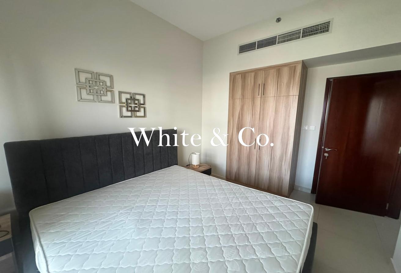 SPACIOUS | AVAILABLE | Fully FURNISHED photo 6