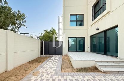 تاون هاوس - 4 غرف نوم - 6 حمامات للبيع في مدينة الشارقة المستدامة - الشارقة تاون هاوس - 4 غرف نوم - 6 حمامات للبيع في مدينة الشارقة المستدامة - الشارقة
