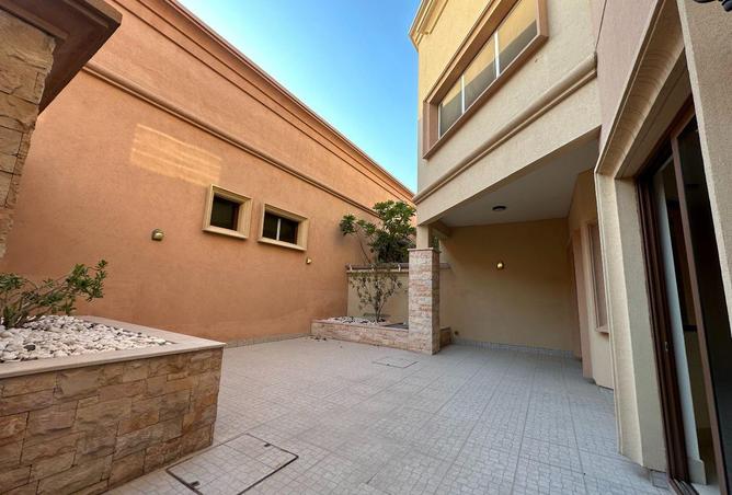 53179249 - صورة العقار 2