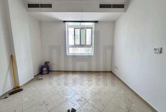 126560405 - Property Image 3