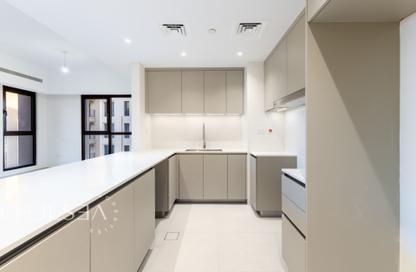 Apartment - 2 Bedrooms - 2 Bathrooms for rent in Al Jazi 2 - Al Jazi - Madinat Jumeirah Living - Umm Suqeim 3 - Umm Suqeim - Dubai