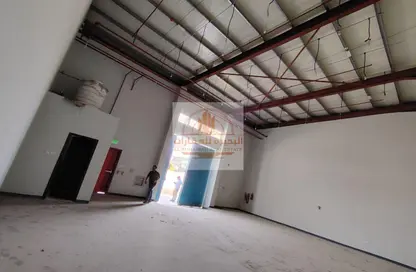 Warehouse - Studio - 1 Bathroom for rent in Al Sajaa S - Al Sajaa - Sharjah