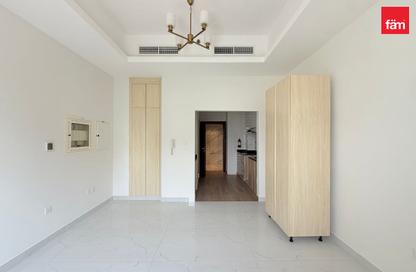 Apartment - Studio - 1 Bathroom for rent in Iliyaa Tower 4 - Jumeirah Garden City - Al Satwa - Dubai Apartment - Studio - 1 Bathroom for rent in Iliyaa Tower 4 - Jumeirah Garden City - Al Satwa - Dubai