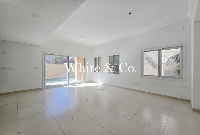 16121085 - Property Image 2