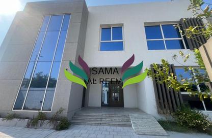 Villa - 5 - 6 for rent in Umm Suqeim 1 Villas - Umm Suqeim 1 - Umm Suqeim - Dubai Villa - 5 - 6 for rent in Umm Suqeim 1 Villas - Umm Suqeim 1 - Umm Suqeim - Dubai