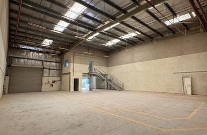 Warehouse - Studio - 1 Bathroom for rent in Dubai Investment Park 1 (DIP 1) - Dubai Investment Park (DIP) - Dubai
