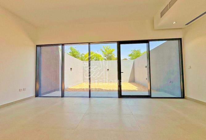 137008046 - Property Image 2