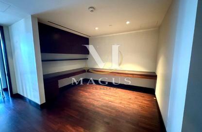 Apartment - 3 Bedrooms - 4 Bathrooms for rent in Burj Khalifa - Burj Khalifa Area - Downtown Dubai - Dubai