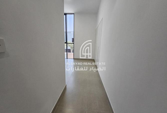 103247877 - Property Image 3