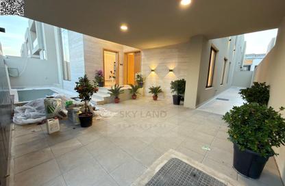 Villa - 5 - 7 for sale in Al Zaheya Gardens - Al Zahya - Ajman
