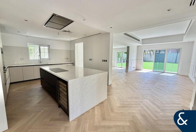 137010733 - Property Image 2