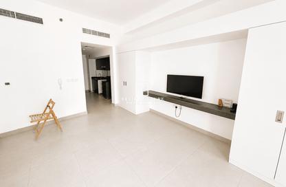 Apartment - Studio - 1 for sale in Bella Rose - Dubai Science Park - Dubai