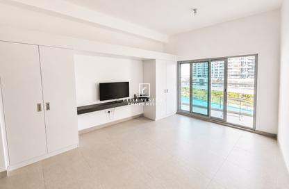 Apartment - Studio - 1 for sale in Bella Rose - Dubai Science Park - Dubai