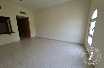 Apartment - Studio - 1 Bathroom for rent in Building 108 to Building 137 - Contemporary Cluster - Discovery Gardens - Dubai