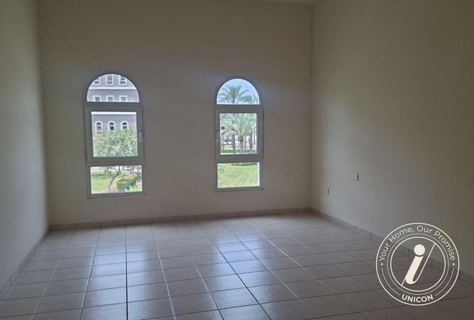 76966400 - Property Image 2