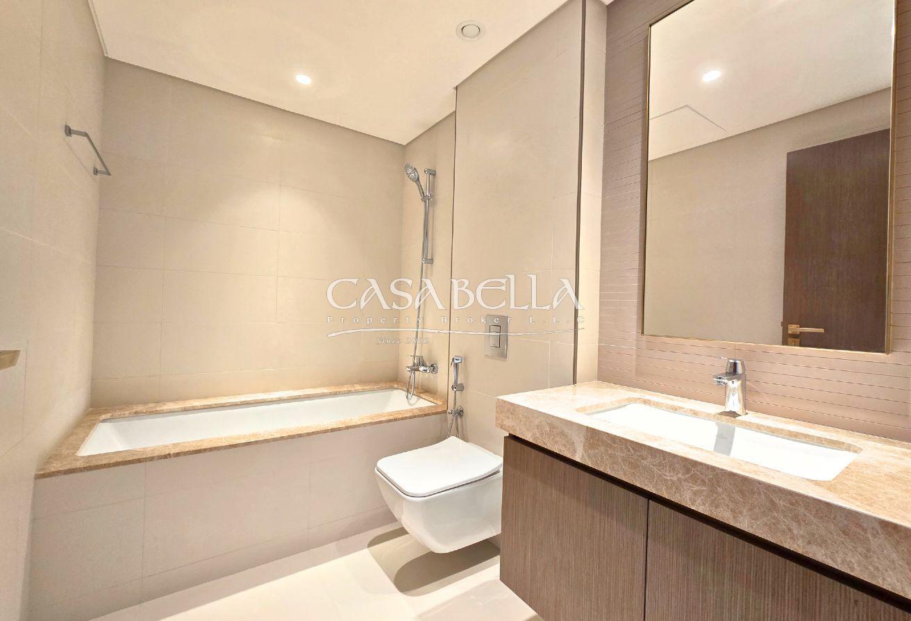 Signature 5BR | Biggest Layout |Panoramic Sea View photo 14