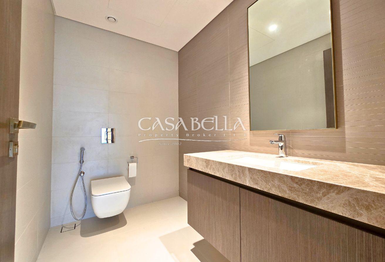 Signature 5BR | Biggest Layout |Panoramic Sea View photo 15