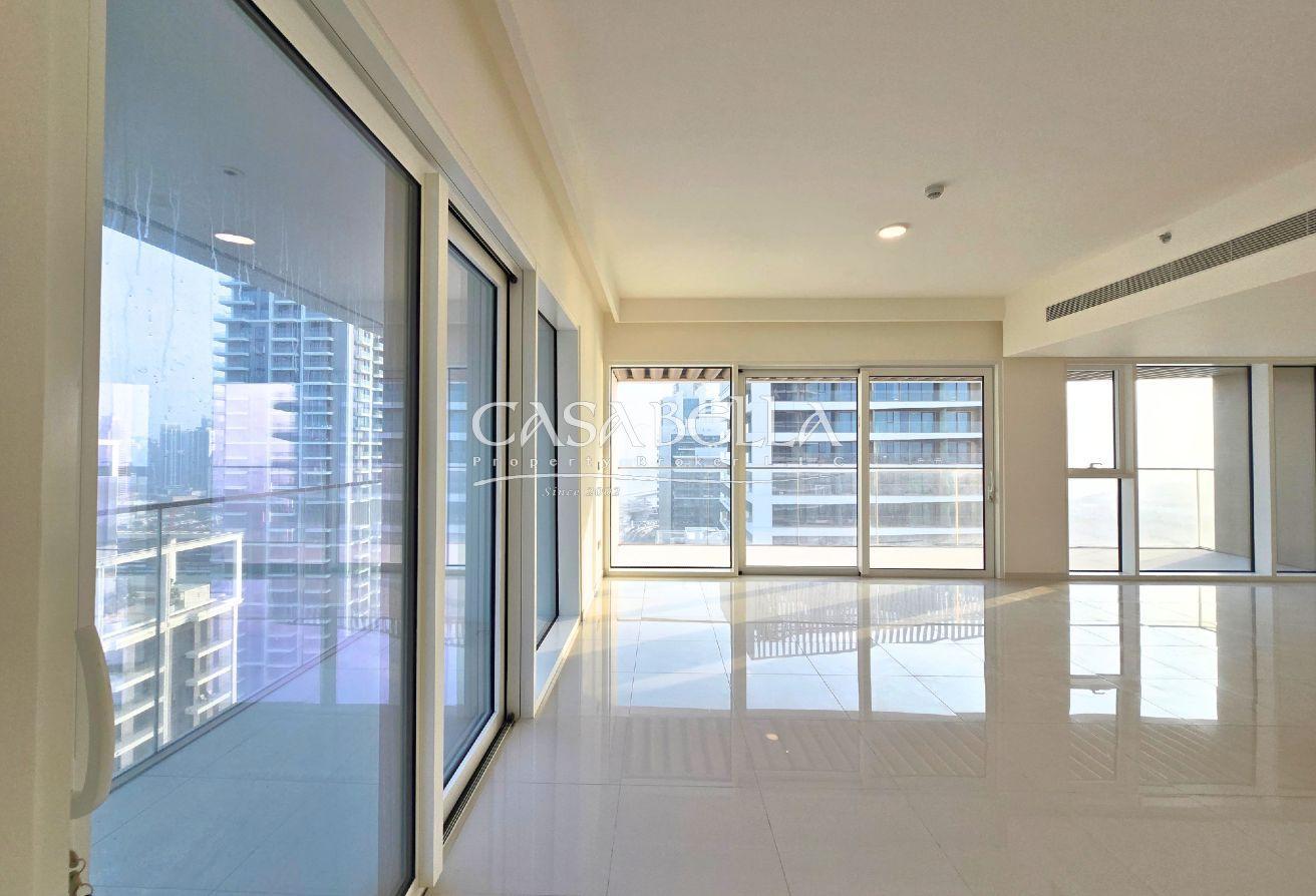 Signature 5BR | Biggest Layout |Panoramic Sea View photo 3