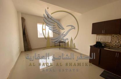 Apartment - Studio - 1 Bathroom for rent in Al Mowaihat 1 - Al Mowaihat - Ajman Apartment - Studio - 1 Bathroom for rent in Al Mowaihat 1 - Al Mowaihat - Ajman