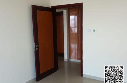 Apartment - 1 Bedroom - 1 Bathroom for rent in Corniche Tower - Ajman Corniche Road - Ajman