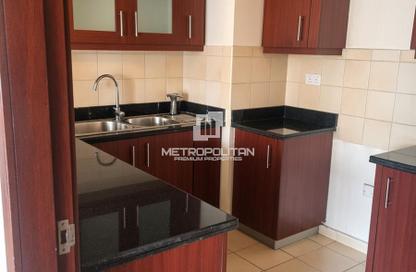 Apartment - 2 - 3 for rent in Rimal 1 - Rimal - Jumeirah Beach Residence - Dubai
