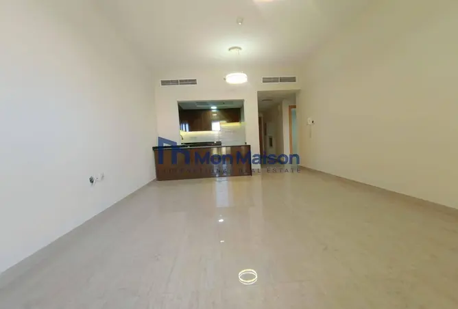 106852755 - Property Image 2