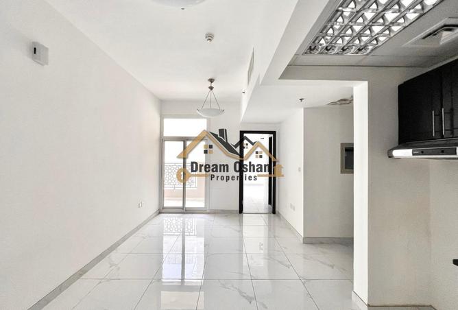 54399786 - صورة العقار 3