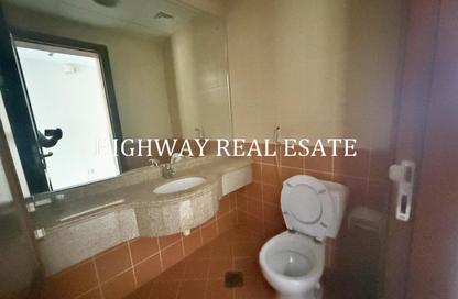 Apartment - 2 - 4 for rent in Al Mamzar 1 - Al Mamzar - Sharjah - Sharjah Apartment - 2 - 4 for rent in Al Mamzar 1 - Al Mamzar - Sharjah - Sharjah