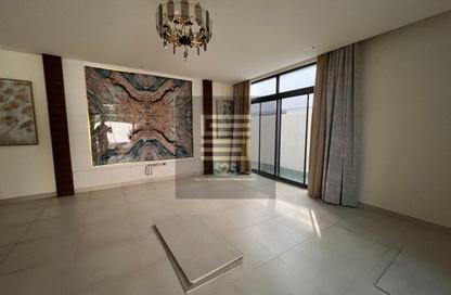 Villa - 4 - 7 for rent in West Yas - Yas Island - Abu Dhabi