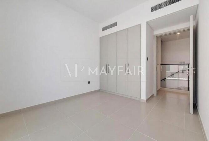 136074403 - Property Image 3