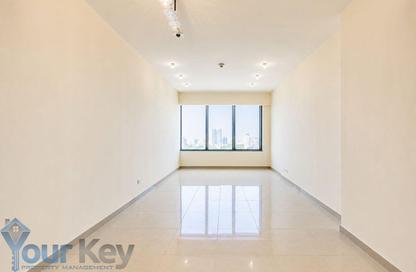 Apartment - 2 Bedrooms - 3 Bathrooms for rent in Nation Towers - Corniche Road - Abu Dhabi