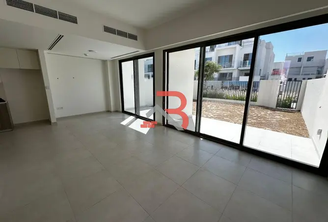 162804038 - Property Image 2