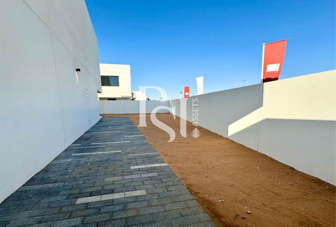 56546857 - Property Image 2