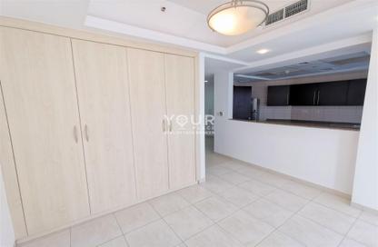 Apartment - Studio - 1 for rent in Al Waleed Paradise - JLT Cluster R - Jumeirah Lake Towers - Dubai
