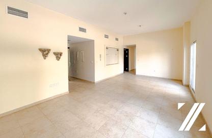 Apartment - 3 - 4 for sale in Al Thamam 11 - Al Thamam - Remraam - Dubai Apartment - 3 - 4 for sale in Al Thamam 11 - Al Thamam - Remraam - Dubai
