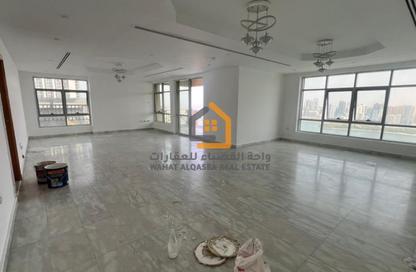 Apartment - 3 - 5 for rent in Al Majaz 3 - Al Majaz - Sharjah
