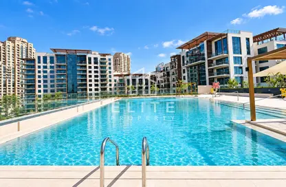 Apartment - 3 Bedrooms - 4 Bathrooms for sale in Golf Heights - The Views - Dubai