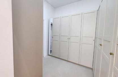 Villa - 3 - 6 for rent in Al Athbah - Wadi Al Amardi - Dubai Villa - 3 - 6 for rent in Al Athbah - Wadi Al Amardi - Dubai