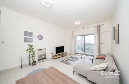 Apartment - 1 Bedroom - 2 Bathrooms for rent in Jeewar - District 11 - Jumeirah Village Circle - Dubai