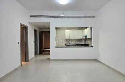 Apartment - 1 Bedroom - 2 Bathrooms for rent in Al Waleed Garden 2 - Al Waleed Garden - Al Jaddaf - Dubai Apartment - 1 Bedroom - 2 Bathrooms for rent in Al Waleed Garden 2 - Al Waleed Garden - Al Jaddaf - Dubai