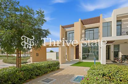 Villa - 4 Bedrooms - 5 Bathrooms for rent in Greenview 3 - EMAAR South - Dubai South (Dubai World Central) - Dubai