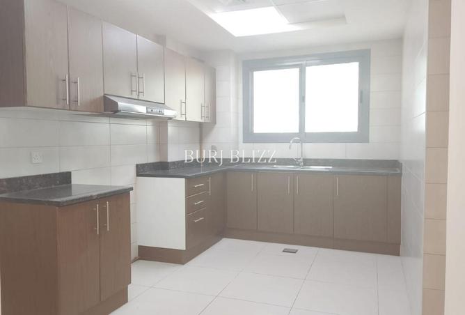 53165408 - صورة العقار 2