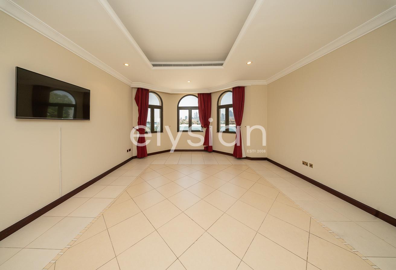High Number | Premium Villa | Rare tip end photo 5